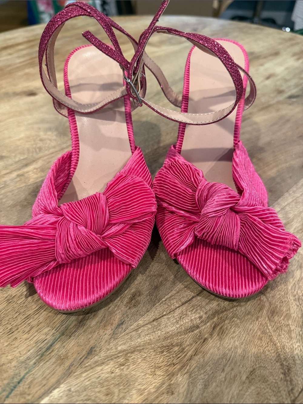 Women's Pink Knot Front Ankle Strap Sandals